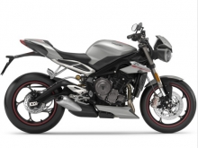 Фото Triumph Street Triple RS  №1